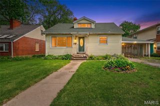 1308 Troy Road, Edwardsville, IL 62025