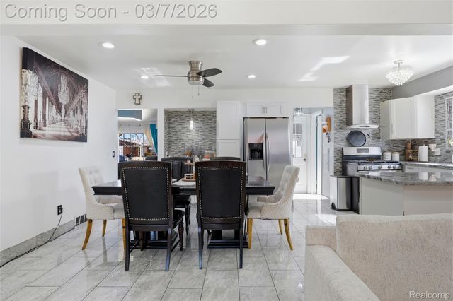 34839 Beaver Drive, Sterling Heights, MI 48312