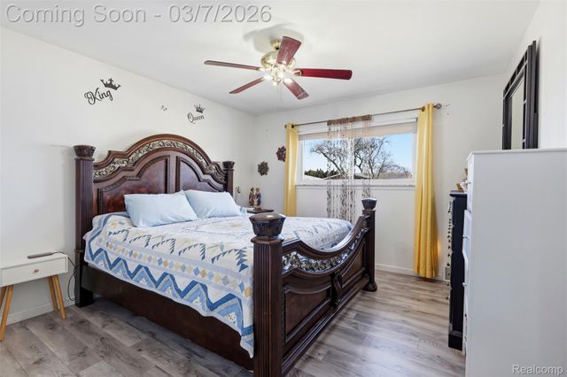 34839 Beaver Drive, Sterling Heights, MI 48312