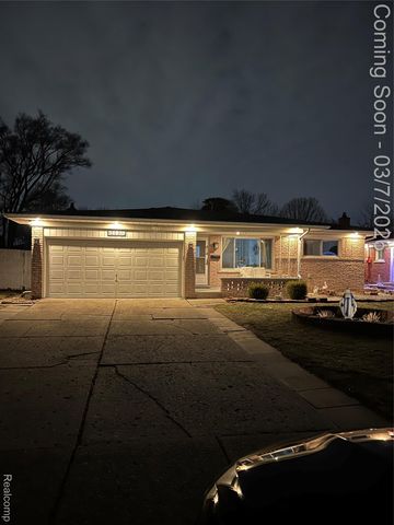 34839 Beaver Drive, Sterling Heights, MI 48312