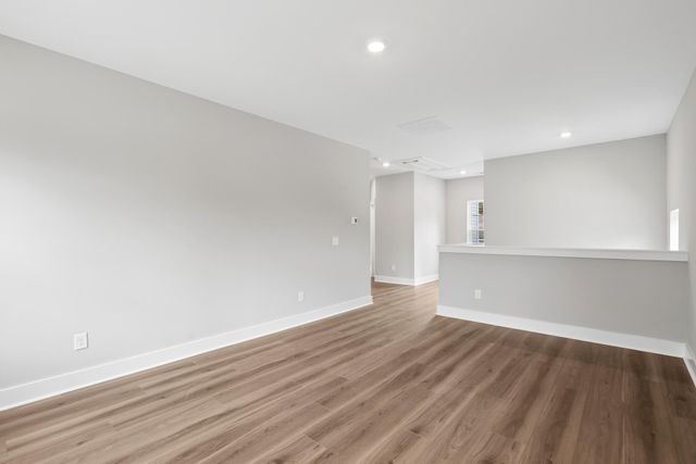 193 Lazy Acres Loop, Summerville, SC 29483