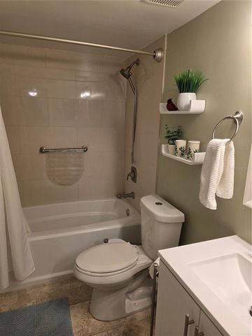 511 PLAZA SEVILLE COURT 24, Treasure Island, FL 33706