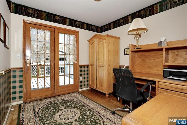 140 Carlyle Court, Carlstadt, NJ 07072