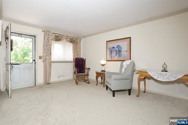 140 Carlyle Court, Carlstadt, NJ 07072