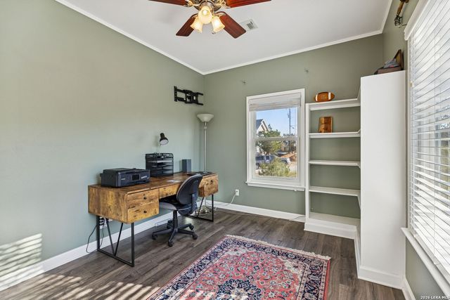 515 Valley Ridge, Canyon Lake, TX 78133