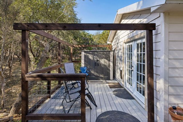 515 Valley Ridge, Canyon Lake, TX 78133