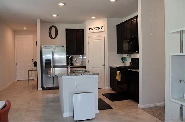 201 Mcfarland ST, Georgetown, TX 78628