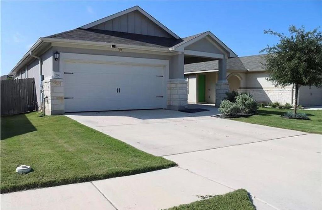 201 Mcfarland ST, Georgetown, TX 78628