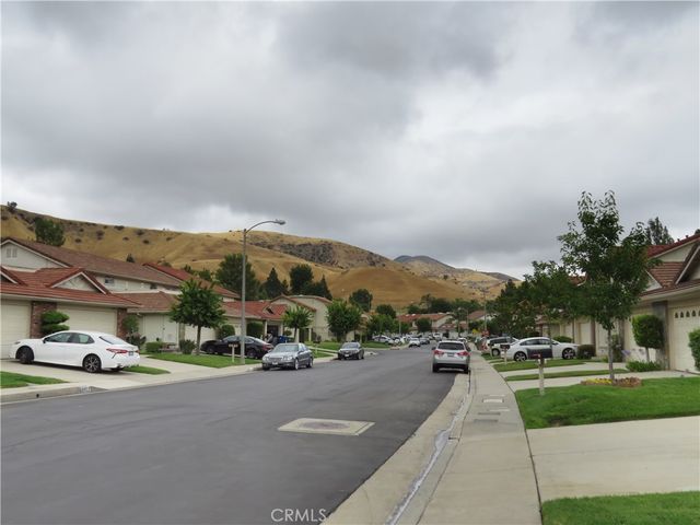 19424 Crystal Ridge Lane, Porter Ranch, CA 91326