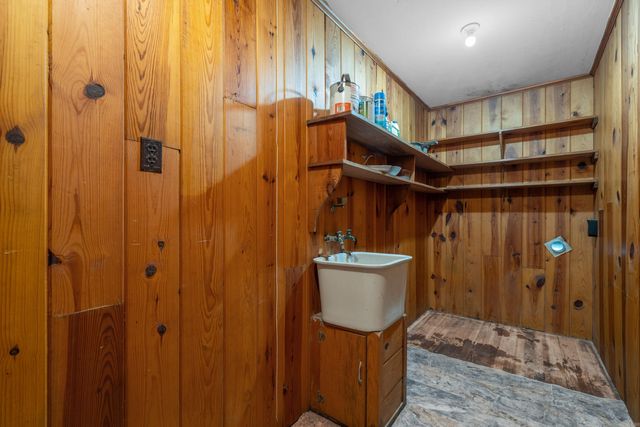 131 Snug Harbor Drive, Hot Springs, AR 71901