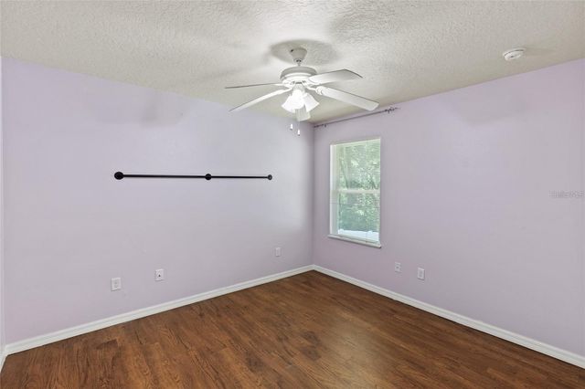 206 E CATAWBA, Fruitland Park, FL 34731