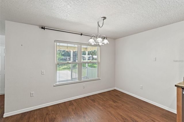 206 E CATAWBA, Fruitland Park, FL 34731