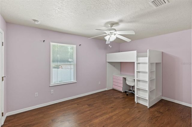 206 E CATAWBA, Fruitland Park, FL 34731