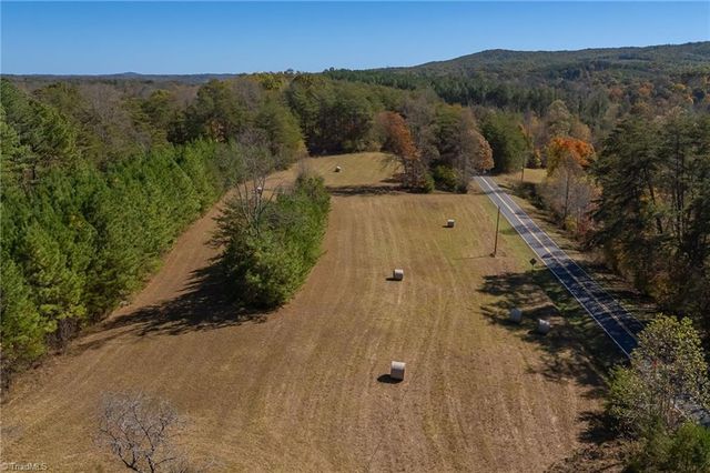 3364 NC Highway 66 N, Westfield, NC 27053