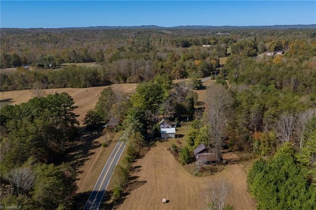 3364 NC Highway 66 N, Westfield, NC 27053