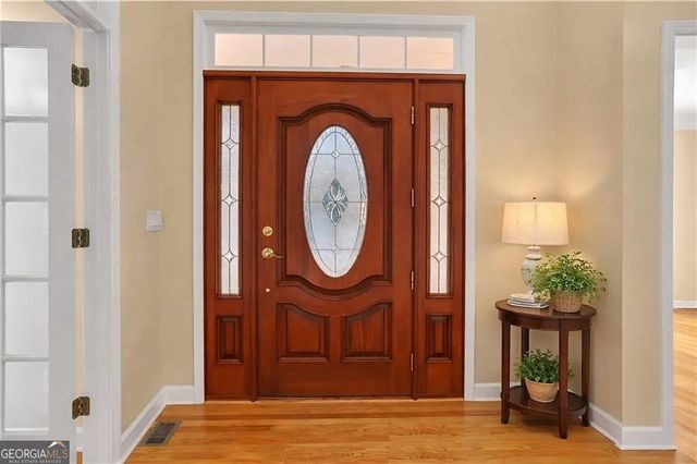 105 Kensington Pond Court, Roswell, GA 30075