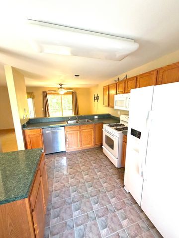 2314 Woodside Drive 34-C-2, Carpentersville, IL 60110