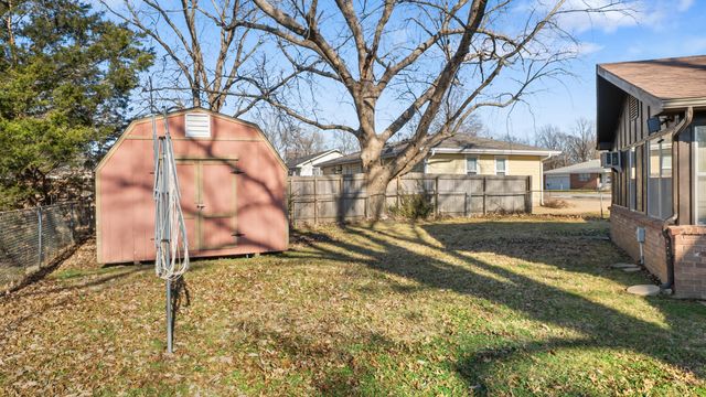 501 N Brown Street, Vinita, OK 74301