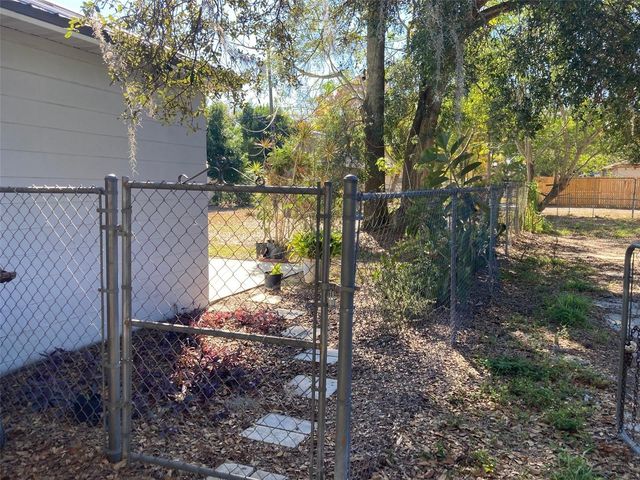 222 E POLK AVENUE, Lake Wales, FL 33853