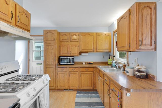 4755 Dominick Drive, Minnetonka, MN 55343