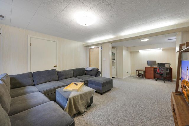 4755 Dominick Drive, Minnetonka, MN 55343