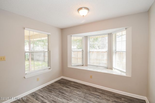 7805 HUNTERS LAKE Circle S, Jacksonville, FL 32210