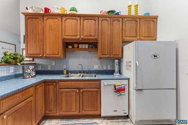 14 BRIDLEWOOD DR, Palmyra, VA 22963