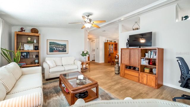 3109 MANATEE ROAD, Tavares, FL 32778