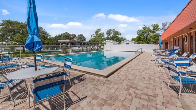 3109 MANATEE ROAD, Tavares, FL 32778