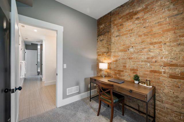 120 W Fourteenth Street, Cincinnati, OH 45202