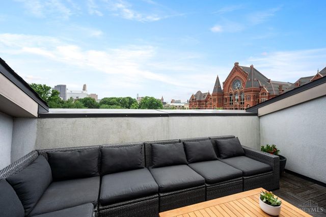120 W Fourteenth Street, Cincinnati, OH 45202