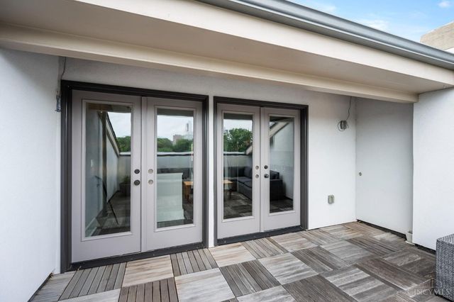 120 W Fourteenth Street, Cincinnati, OH 45202