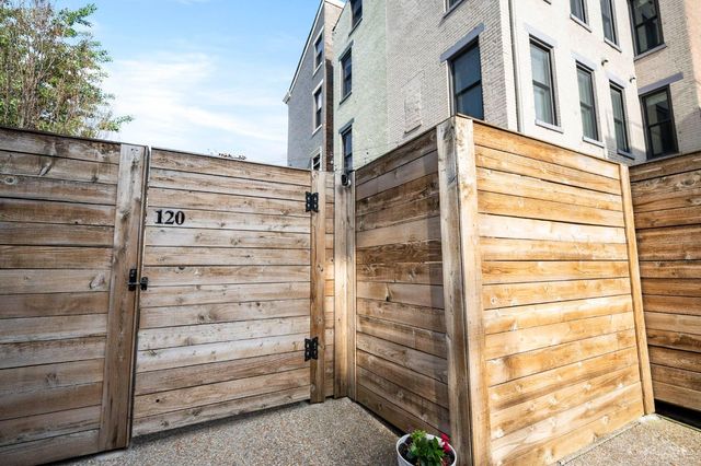 120 W Fourteenth Street, Cincinnati, OH 45202
