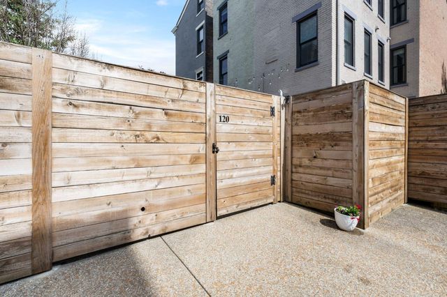 120 W Fourteenth Street, Cincinnati, OH 45202
