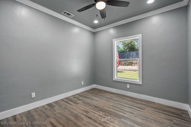 1303 Hoover Way, Alma, AR 72921