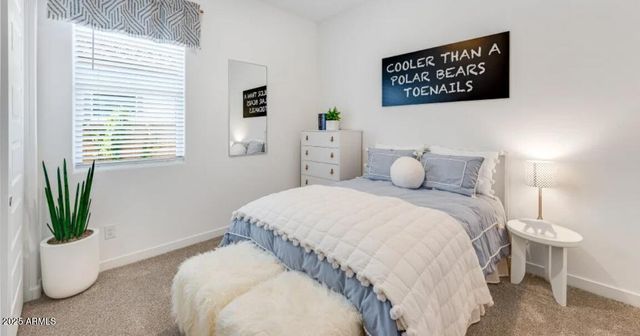 8026 W ROWEL Road, Peoria, AZ 85383