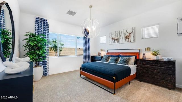 8026 W ROWEL Road, Peoria, AZ 85383