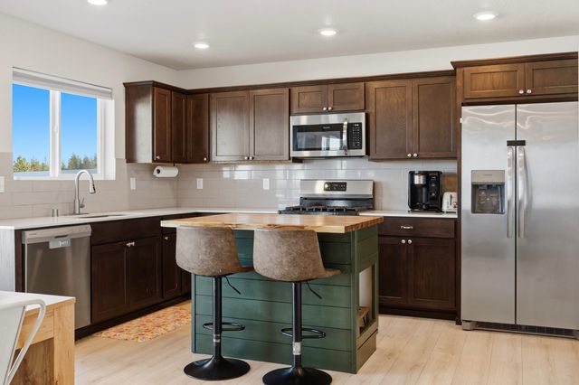 4444 W Brookfield Ave, Spokane, WA 99208