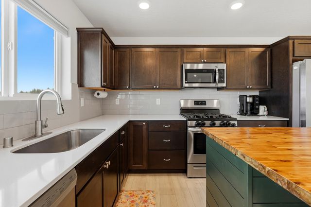 4444 W Brookfield Ave, Spokane, WA 99208