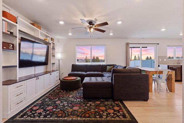 4444 W Brookfield Ave, Spokane, WA 99208