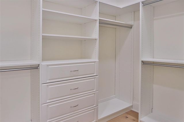 519 W DAVIS BOULEVARD, Tampa, FL 33606