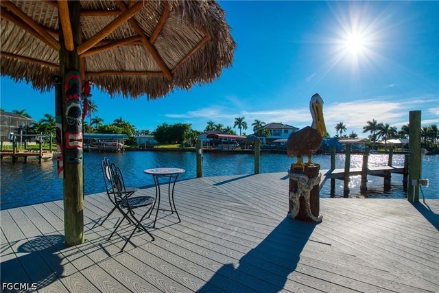 5374 Cortez CT, Cape Coral, FL 33904