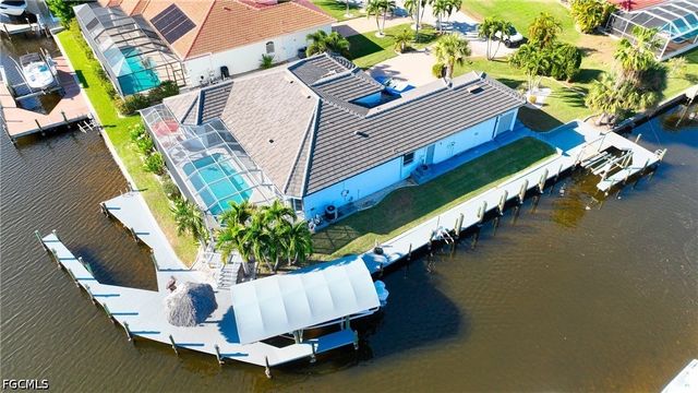 5374 Cortez CT, Cape Coral, FL 33904