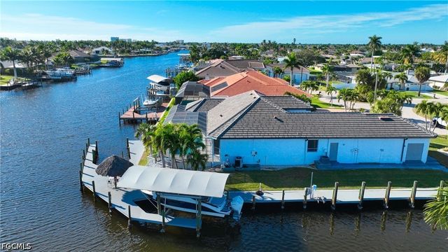 5374 Cortez CT, Cape Coral, FL 33904