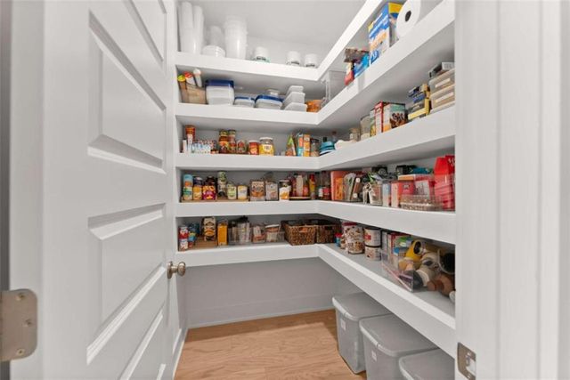 8415 AZURE OVERLOOK Trail, Gainesville, GA 30506