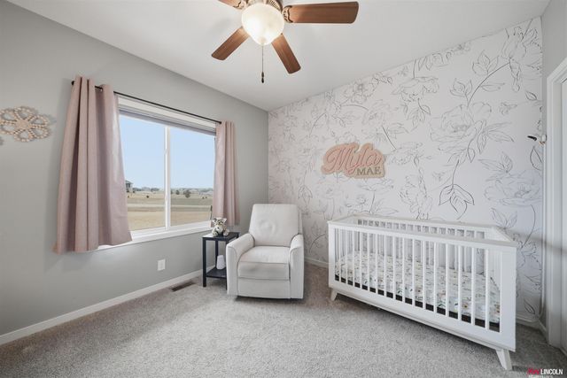 9930 Paris Court, Lincoln, NE 68339