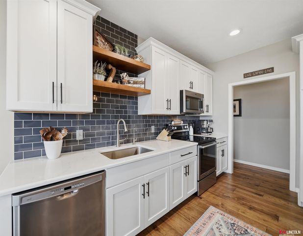 9930 Paris Court, Lincoln, NE 68339