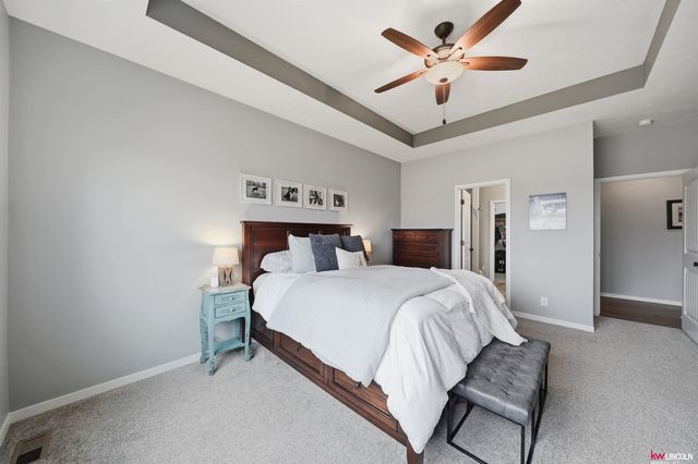 9930 Paris Court, Lincoln, NE 68339