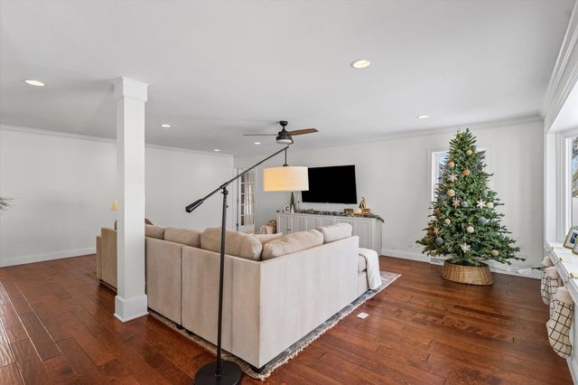 1189 County Road 200 E Road, Seymour, IL 61875