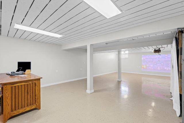 1189 County Road 200 E Road, Seymour, IL 61875